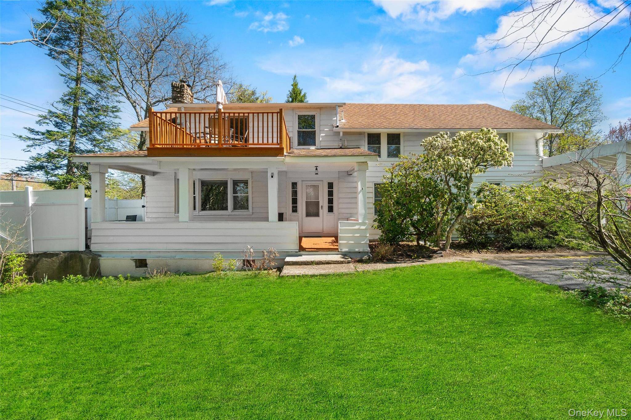 This farmhouse style home on 4.