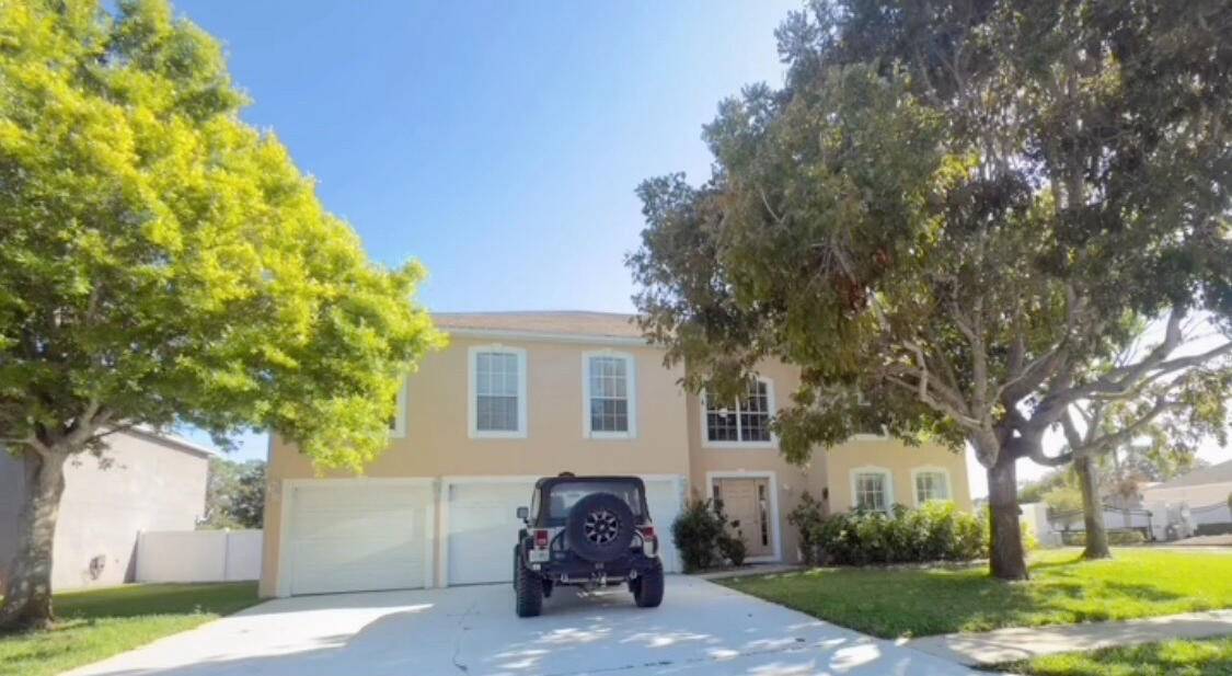 Beautiful 5 bed, 4. 5 bath home in a quiet community with very low HOA !