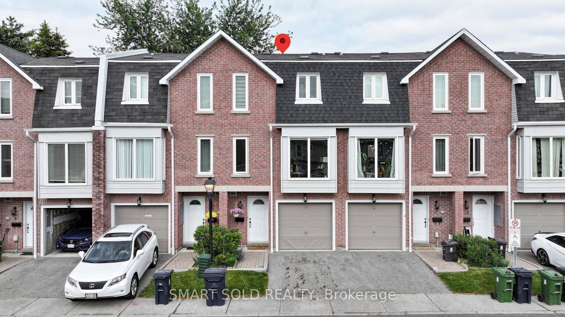 Spacious and Well Maintained 3 1 Bedroom and 2 Bath, 3 Storey Condo Townhouse Nestled in the Quiet and Highly Desirable Neighbourhood of Milliken.