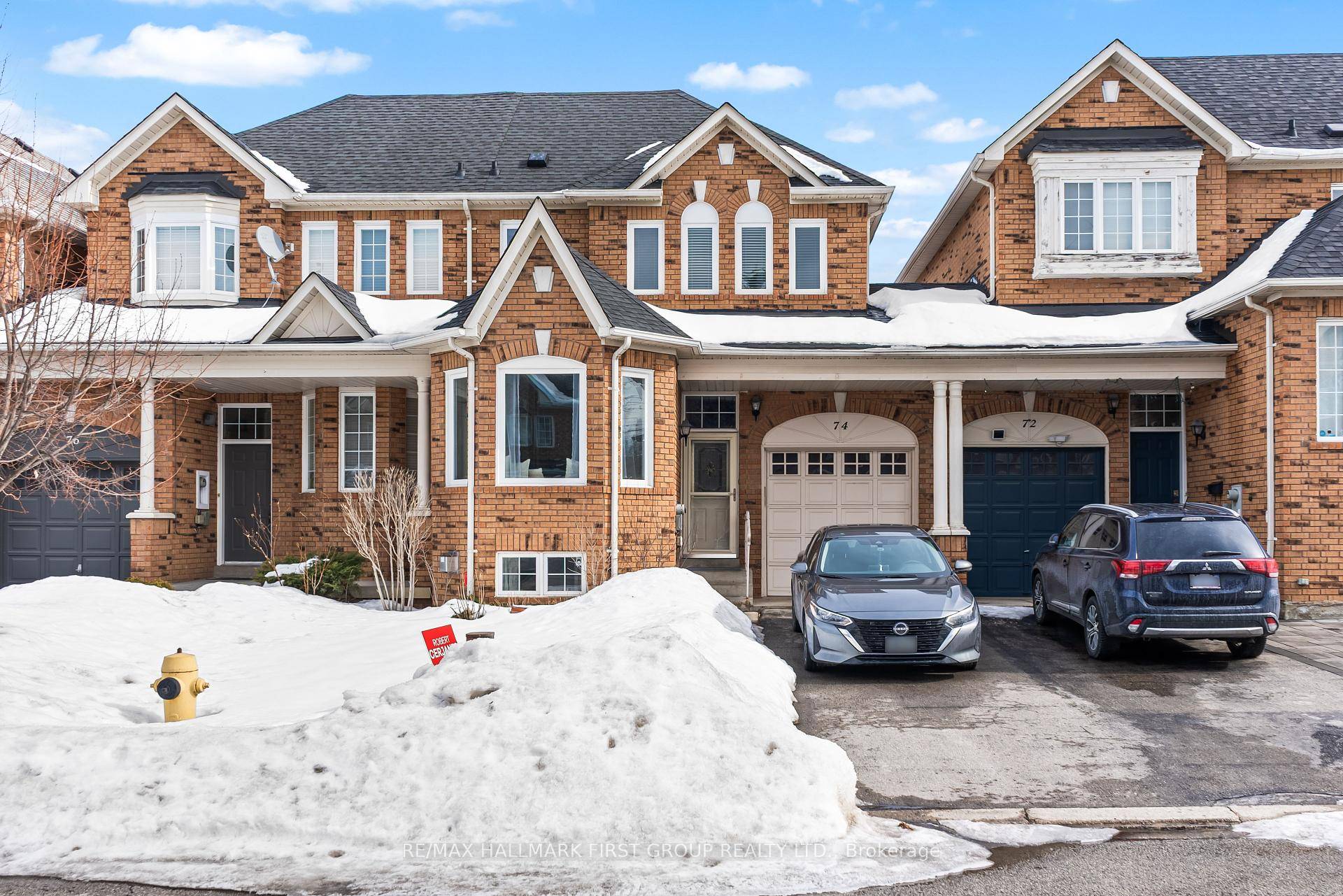 Virtual Tour Welcome To 74 Dooley Cres !