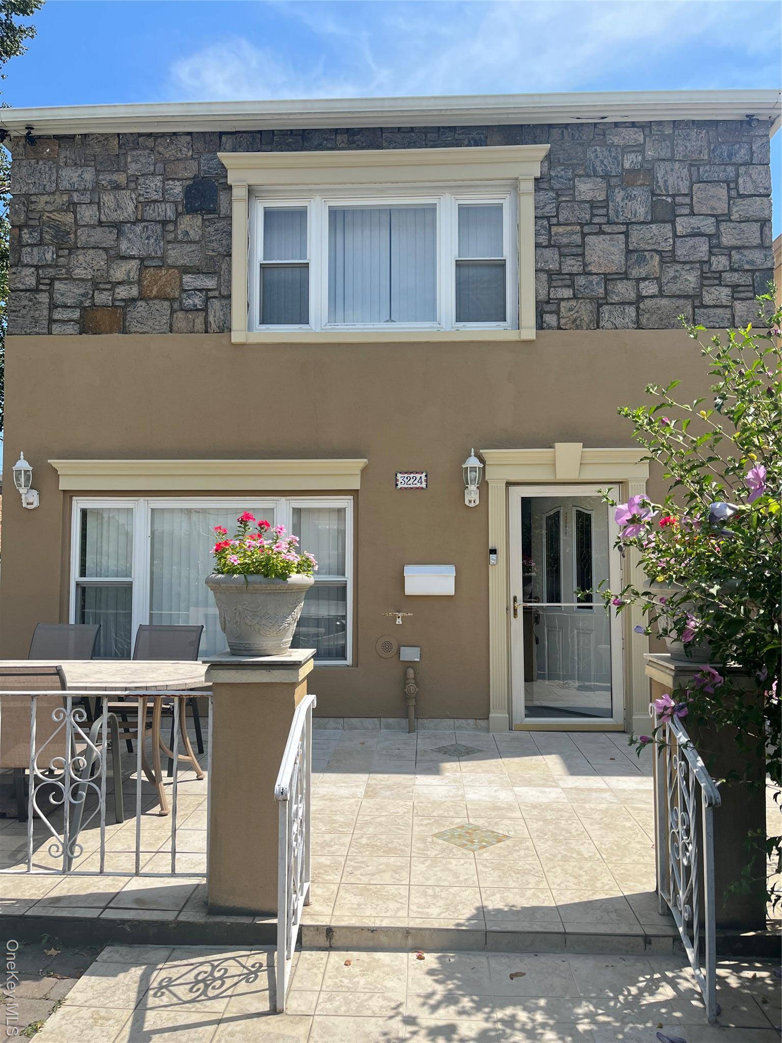 This is a beautiful large corner property, in the Throgs Neck area.