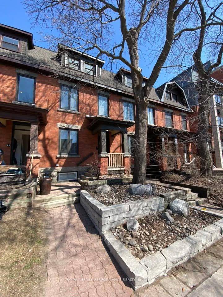 The best Location in the Glebe !