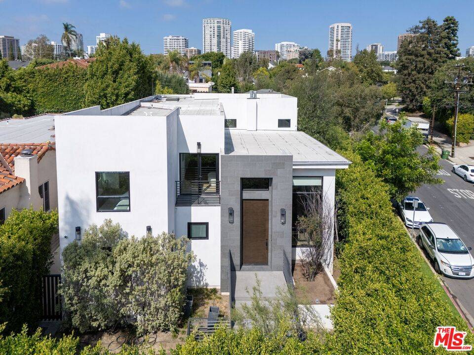 10501   Eastborne Ave 5BR Westwood La