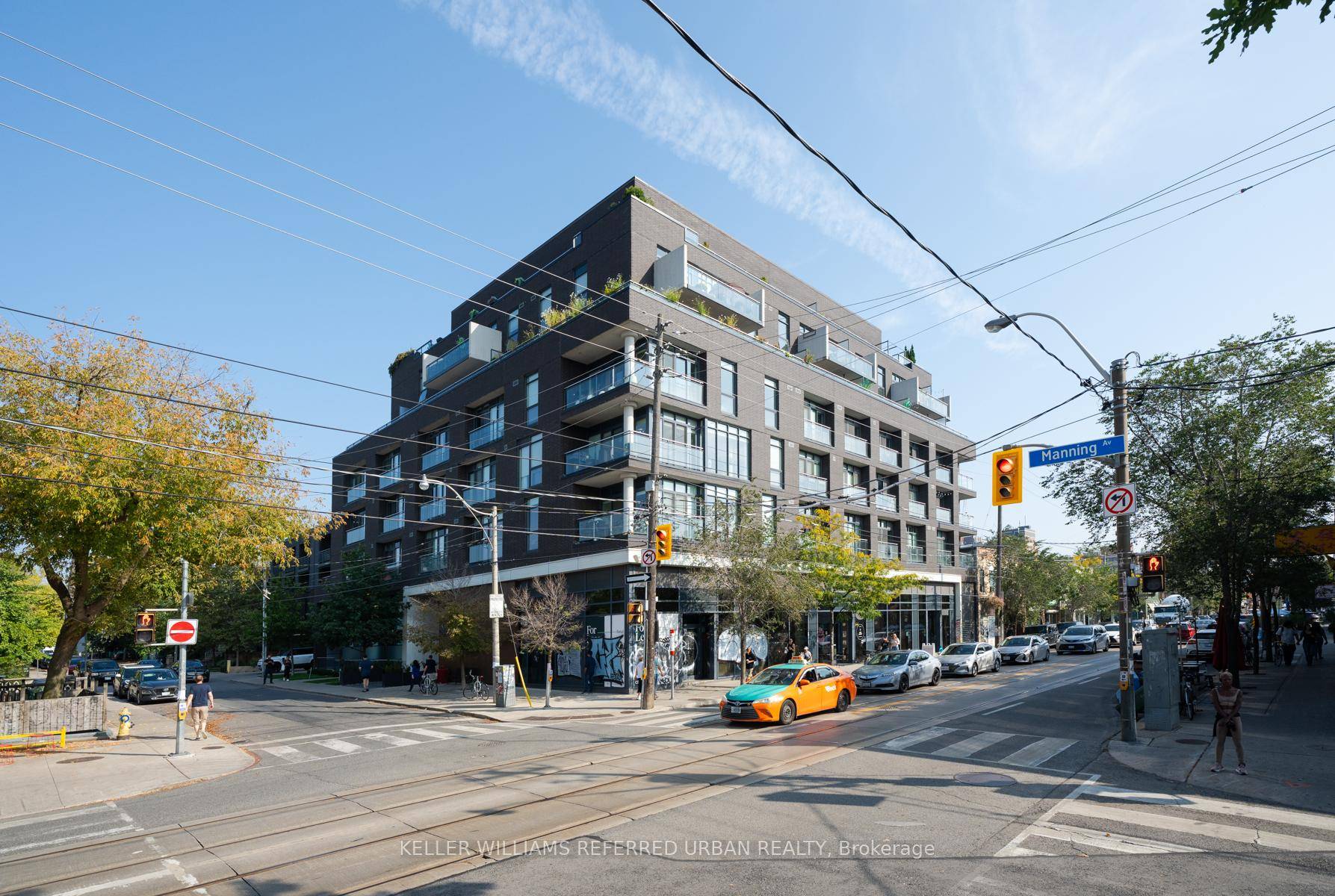 Welcome to 205 Manning Ave 405, a stunning 626 sq.