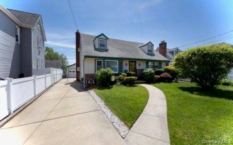 Renters Delight. Two family house !