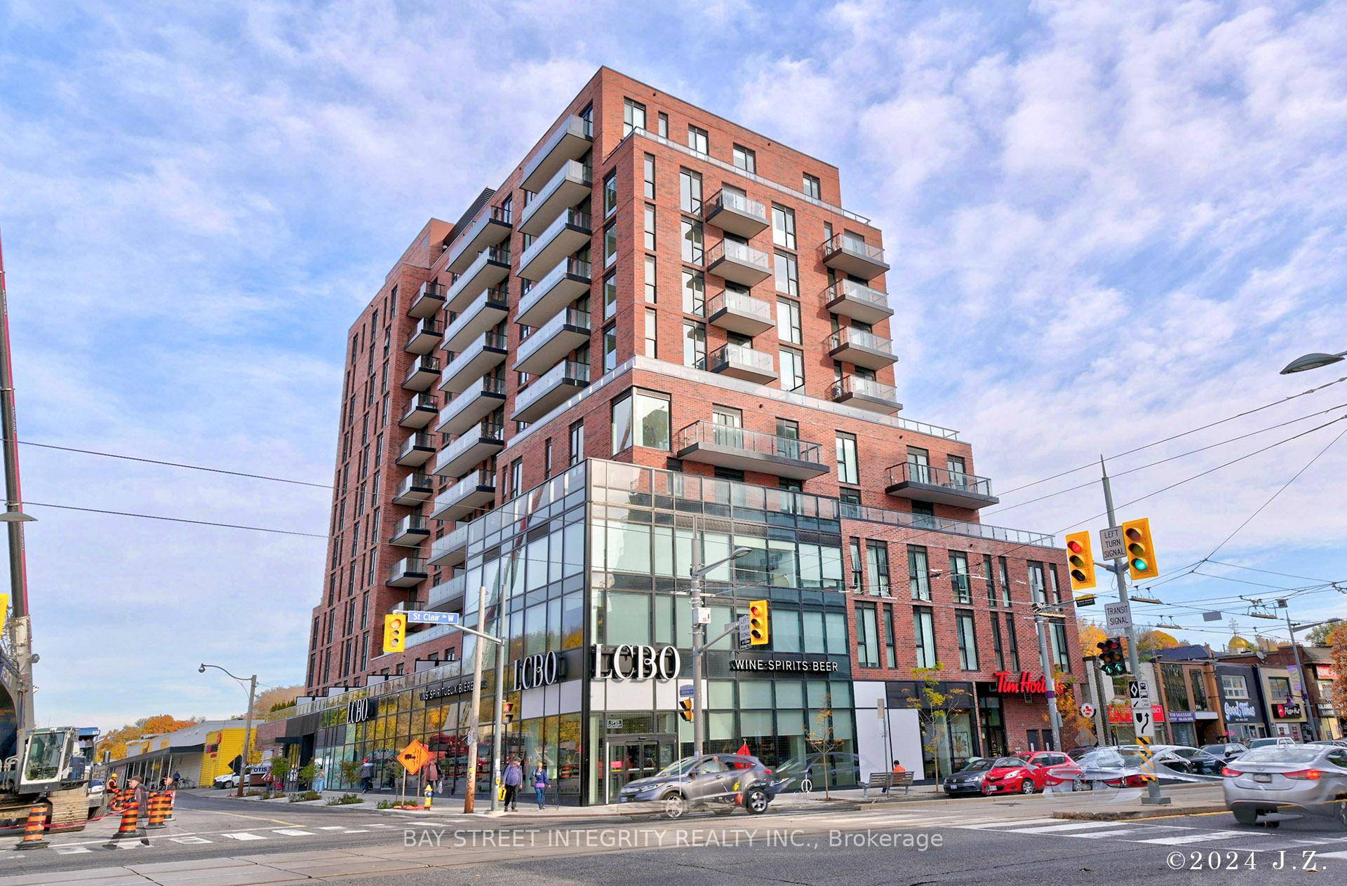 Located the Heart Of St. Clair West Village, Just A few minutes walk from NoFrills, Loblaws, TTC Access, Parks, Schools, Restaurants, Shop.