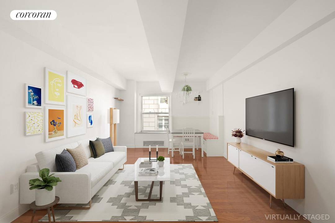 Welcome to 96 Schermerhorn Street, 2F, a beautifully maintained one bedroom apartment in a classic Art Deco prewar building in Downtown Brooklyn.