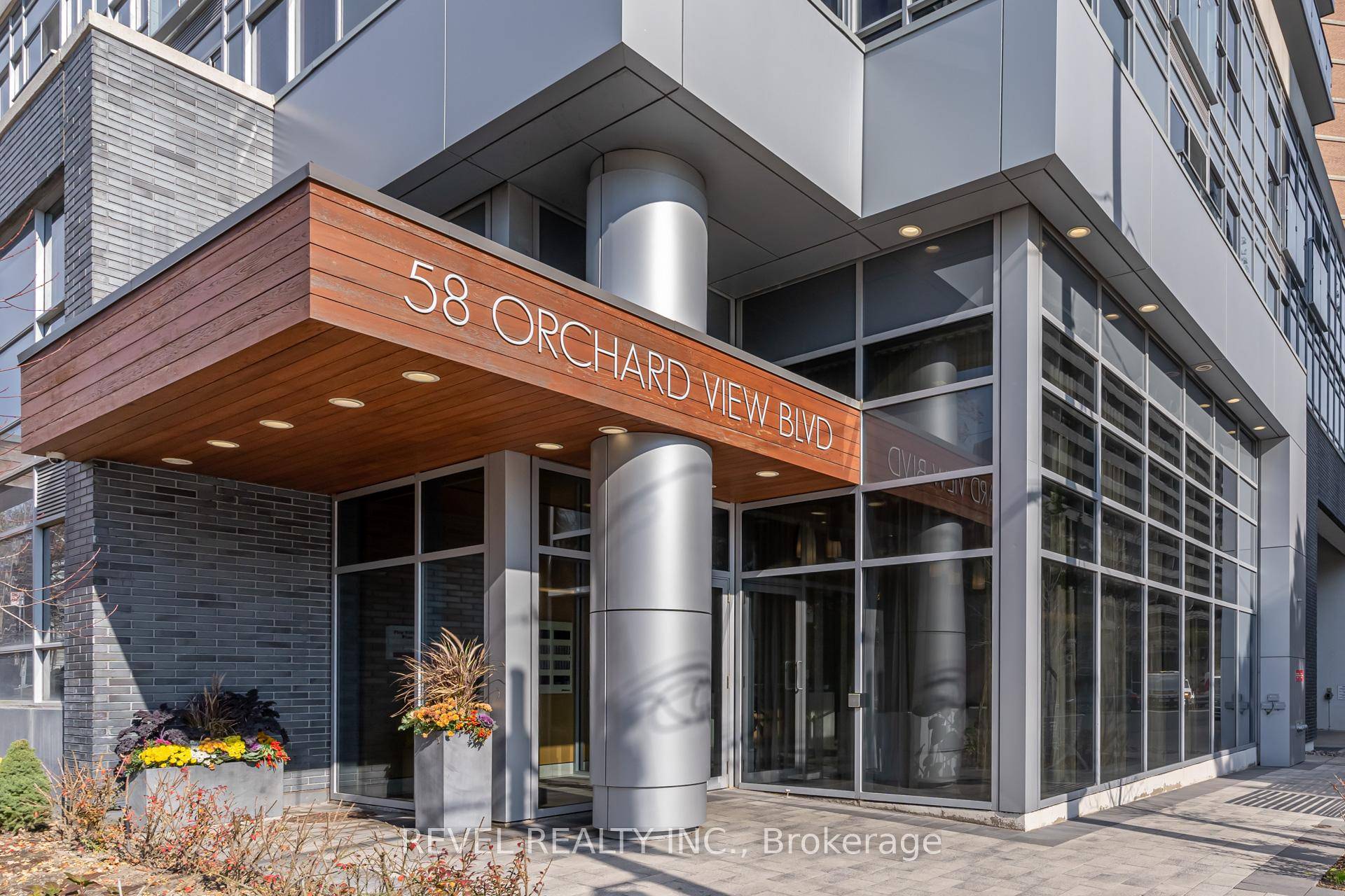Excellent Opportunity To Live In One Of The Best Neighbourhoods Of Toronto In The Heart Of Eglinton And Younge.