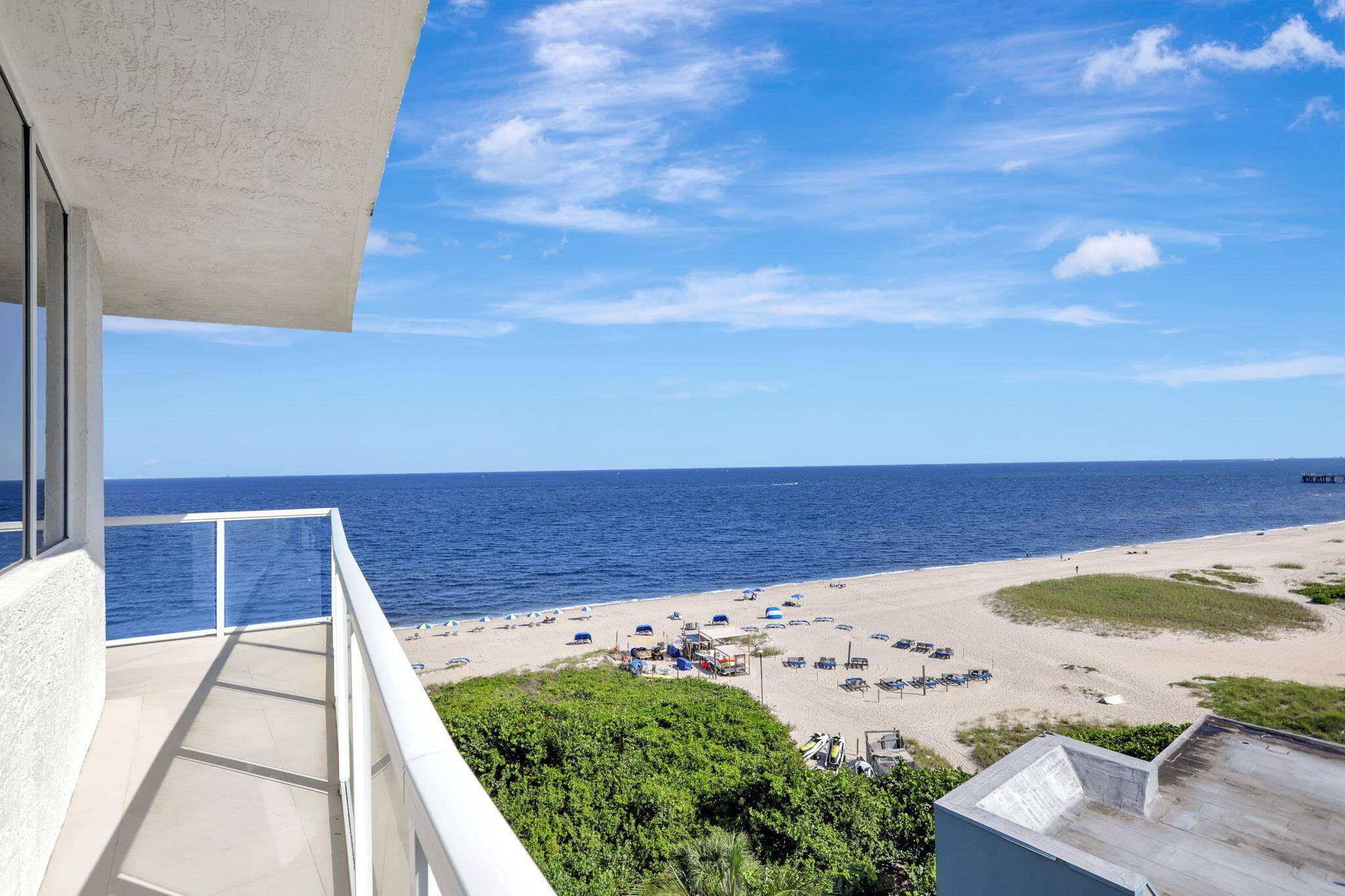 Experience breathtaking panoramic ocean views from this rare 7 TH floor corner unit, featuring 3 spacious bedrooms and 4.