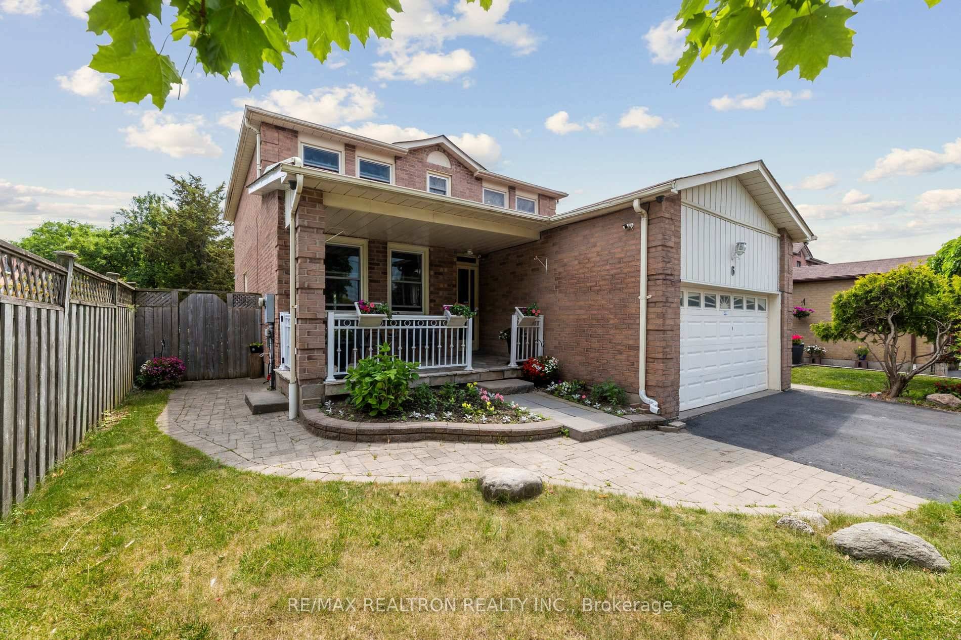 This expansive 4 2 bedrm home offers a smart opportunity for a multi gen family or a savvy buyer looking to boost their qualification capacity with turn key rental income.
