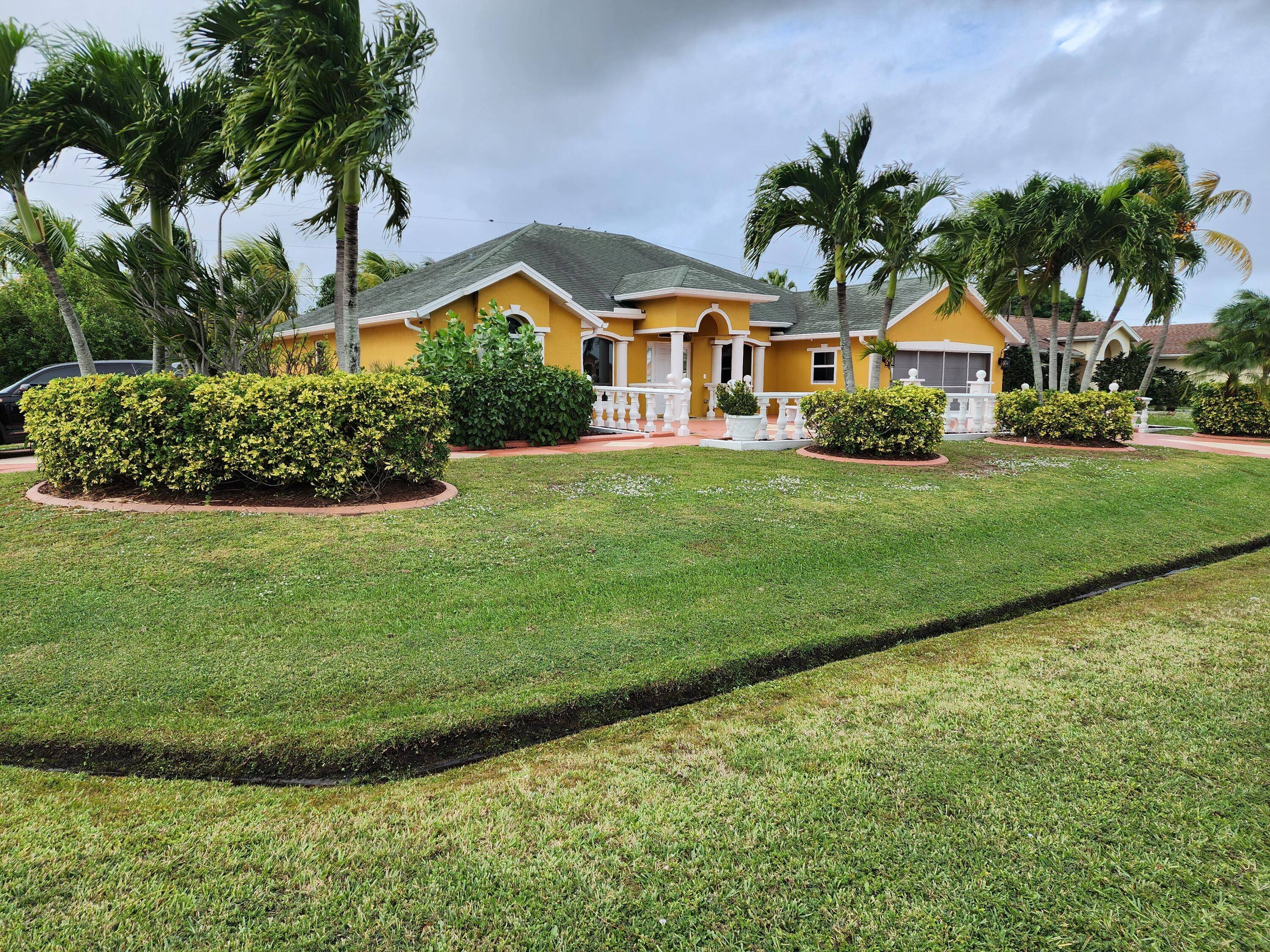 Custom built 4bed home situated on an oversized1 3rd of an acre parcel with two separate driveways and a large courtyard for entertaining.