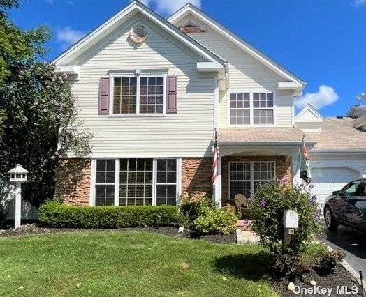 Most sort after Springfield unit in 24 7 gated community with master bd and bath on first floor.