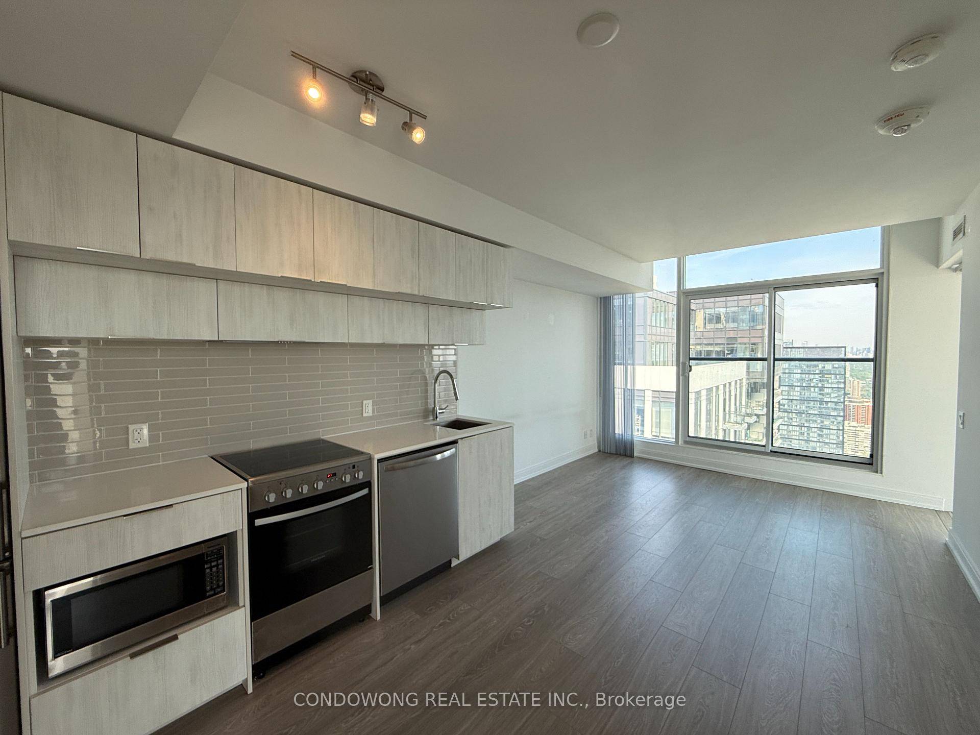 Excellent Location In Downtown Core.
