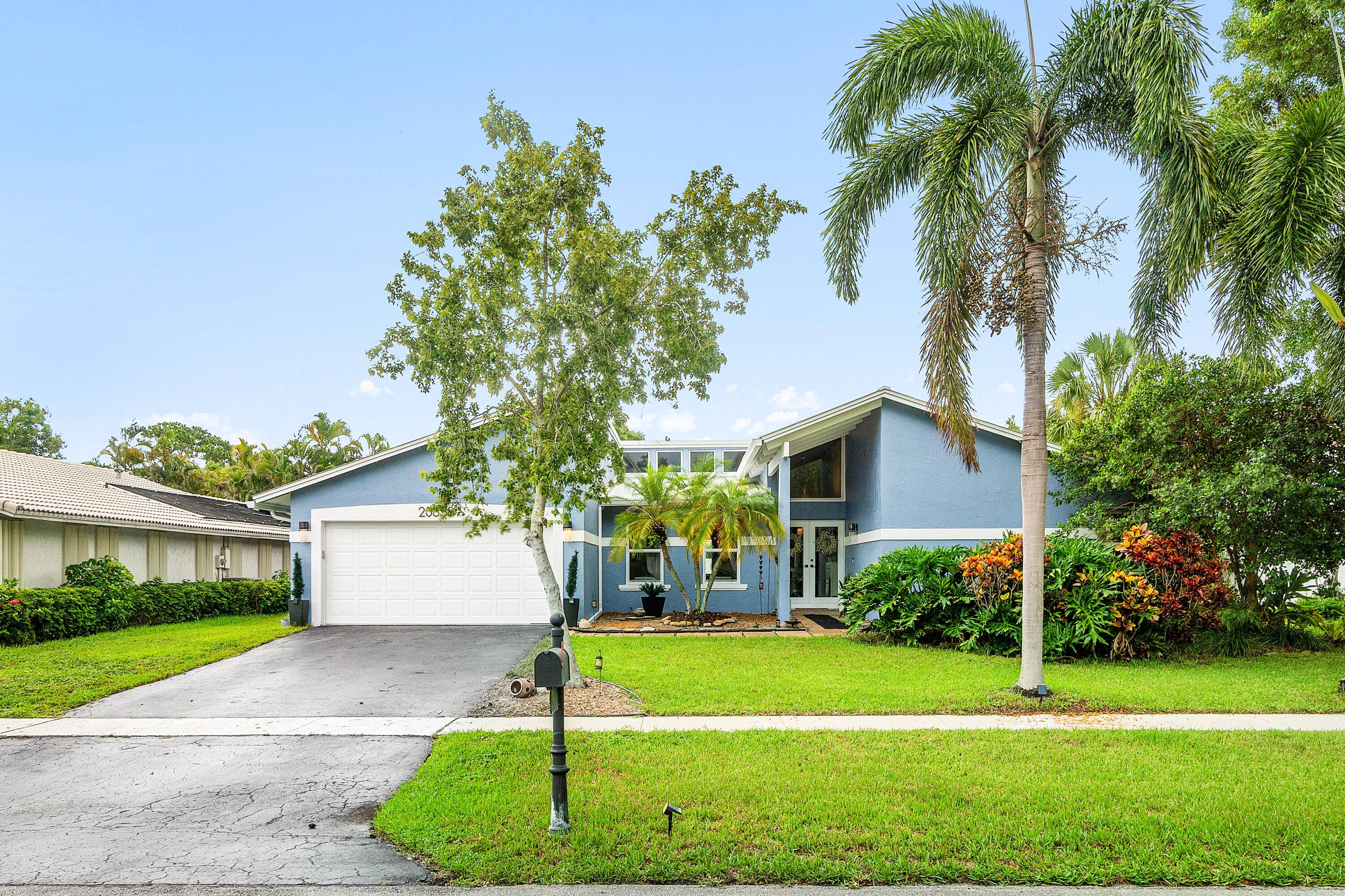 Welcome to this rarely available floor plan in the highly desirable gated community of Paseos.