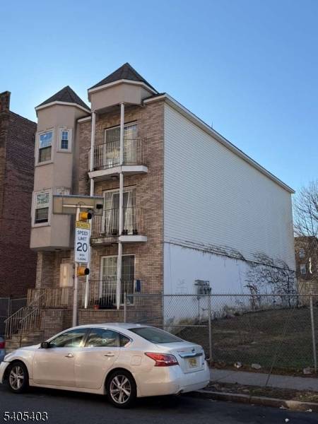 Spruce St Newark City New Jersey Multi-Story