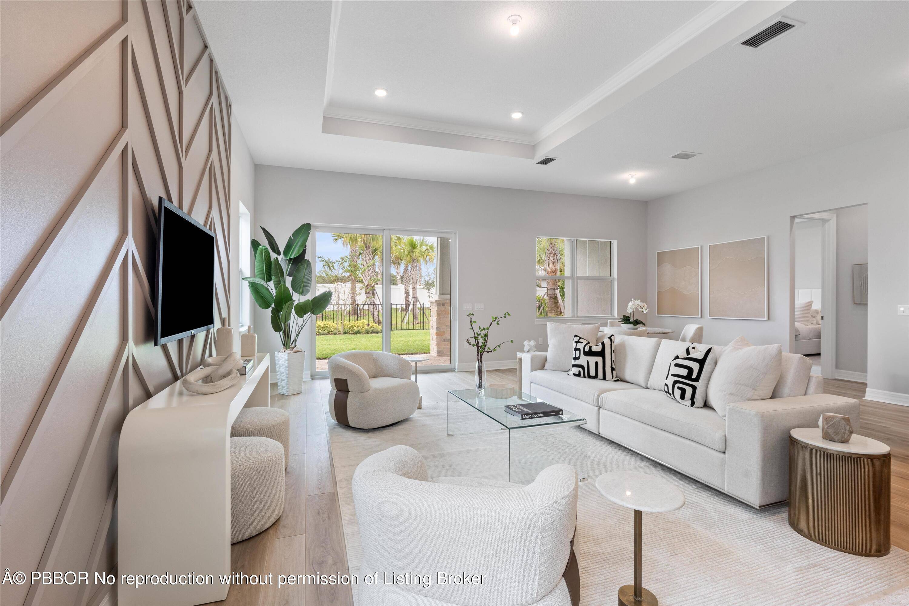 Welcome to 10546 Northbrook Circle, Palm Beach Gardens Your Dream Home Awaits !