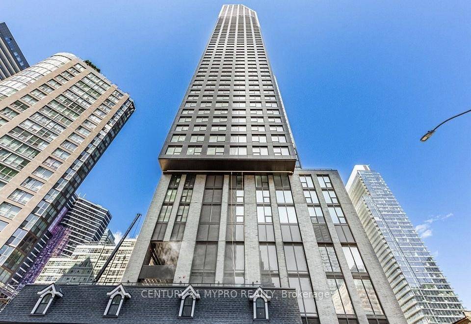 Brand New Luxurious 2 Bed 2 Bath Unit At The Prime Location Of Yonge And Wellesley !