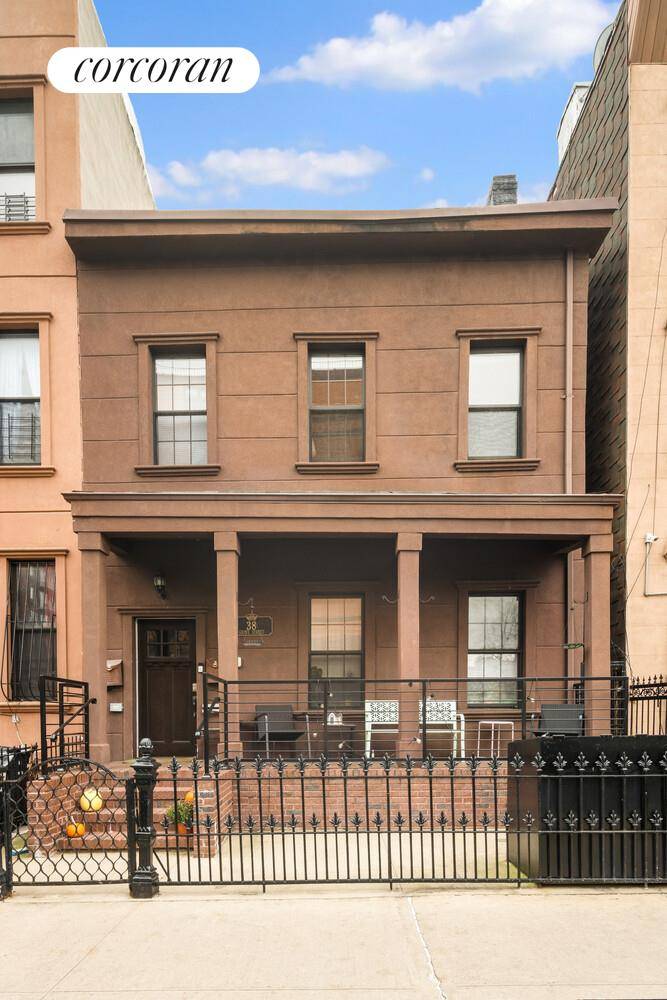 Welcome to 38 Grove Street, a FULLY LEASED, income producing two family townhouse located on a quiet residential block in the heart of Bushwick.