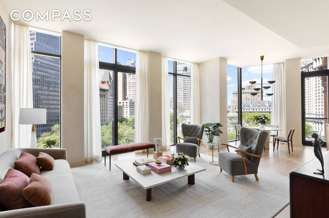 The perfect elevation for a home facing a park This generously proportioned almost brand new split two bedroom, two and a half bathroom residence features soaring 11 foot ceilings and ...