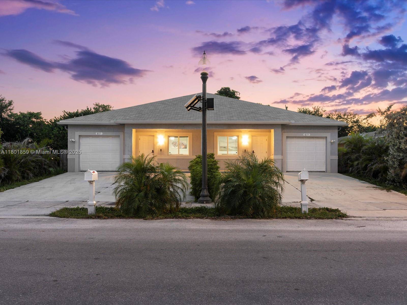 Fully renovated duplex steps from Downtown Fort Lauderdale.