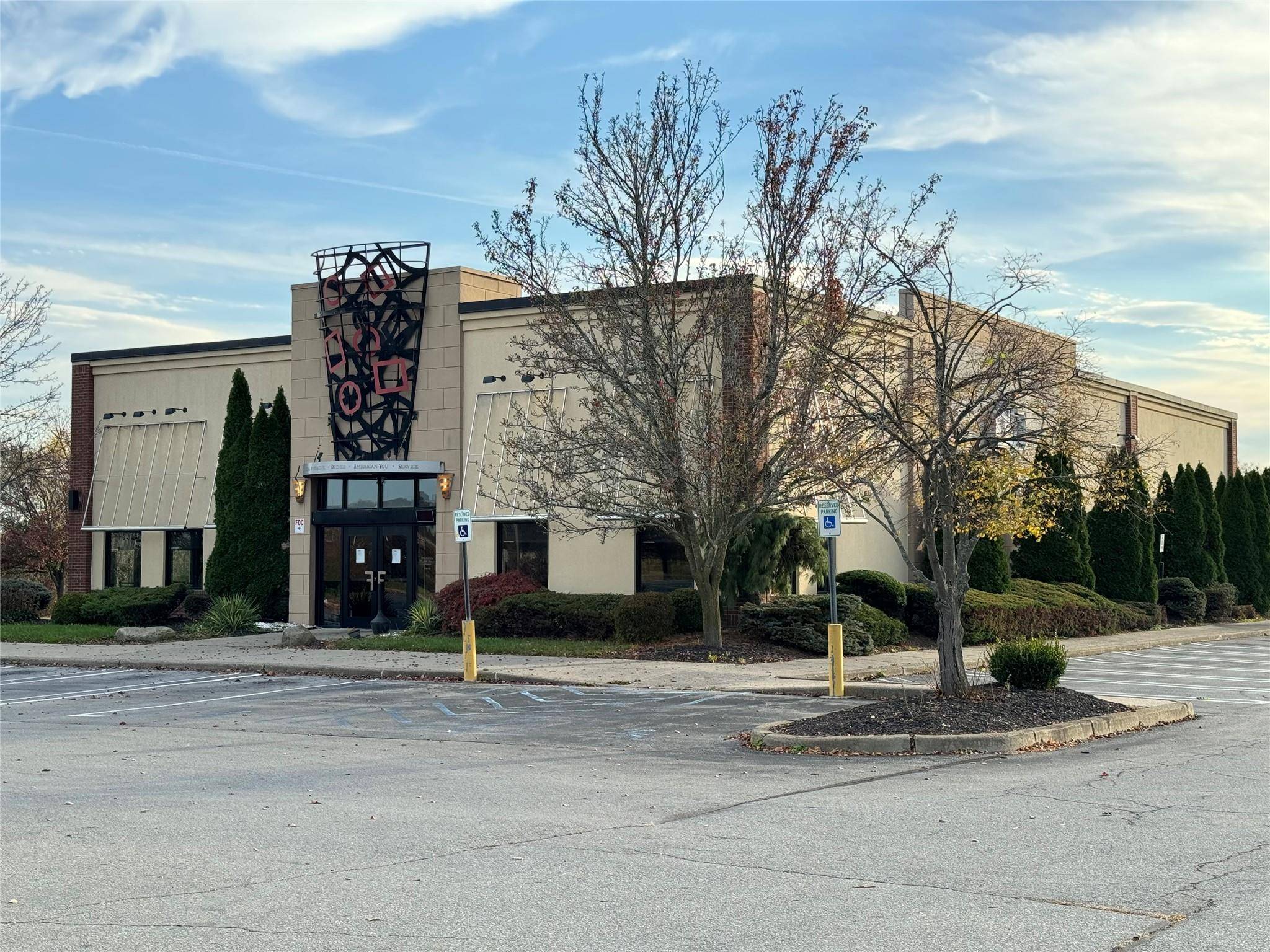Franchise ready restaurant location with visibility from the highway is ready for a new concept.