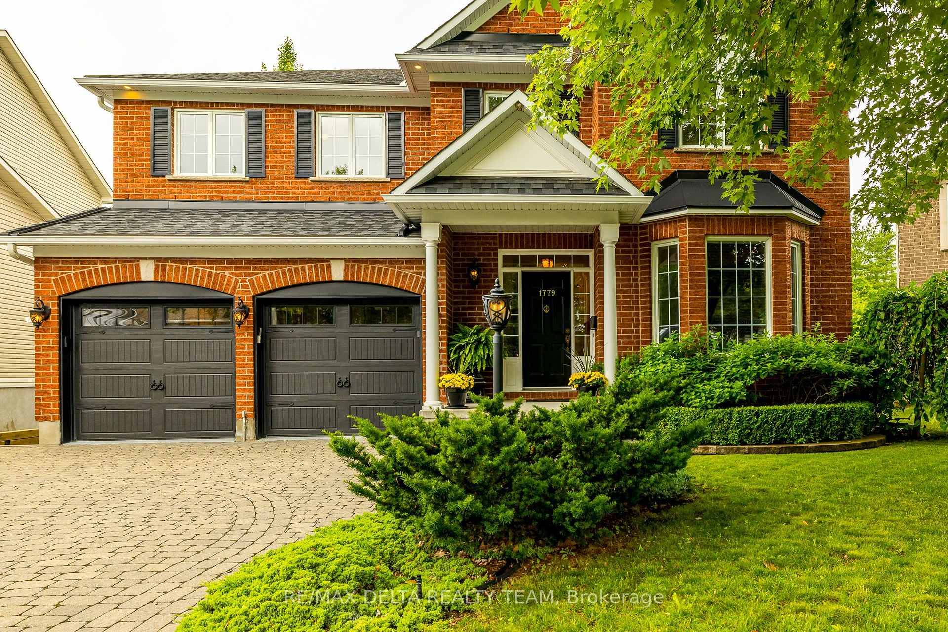 Country Charm Meets Luxury Living A Rare Gem Backing Onto a Wooded Ravine.