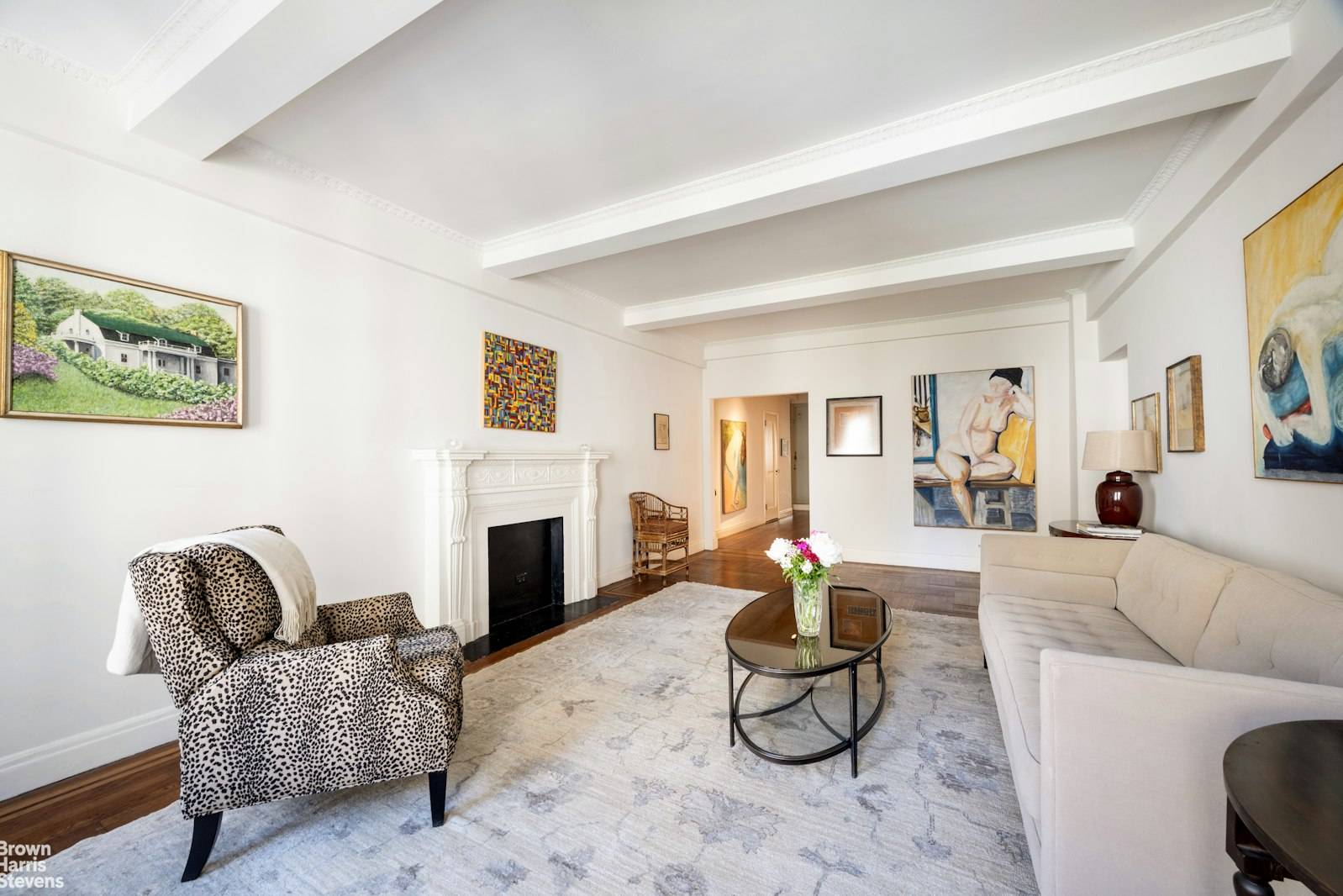 Grand amp ; Gracious Classic Five Room Upon entering the 19 foot gallery of Residence 9C, you are immediately greeted by its elegance and timeless charm.