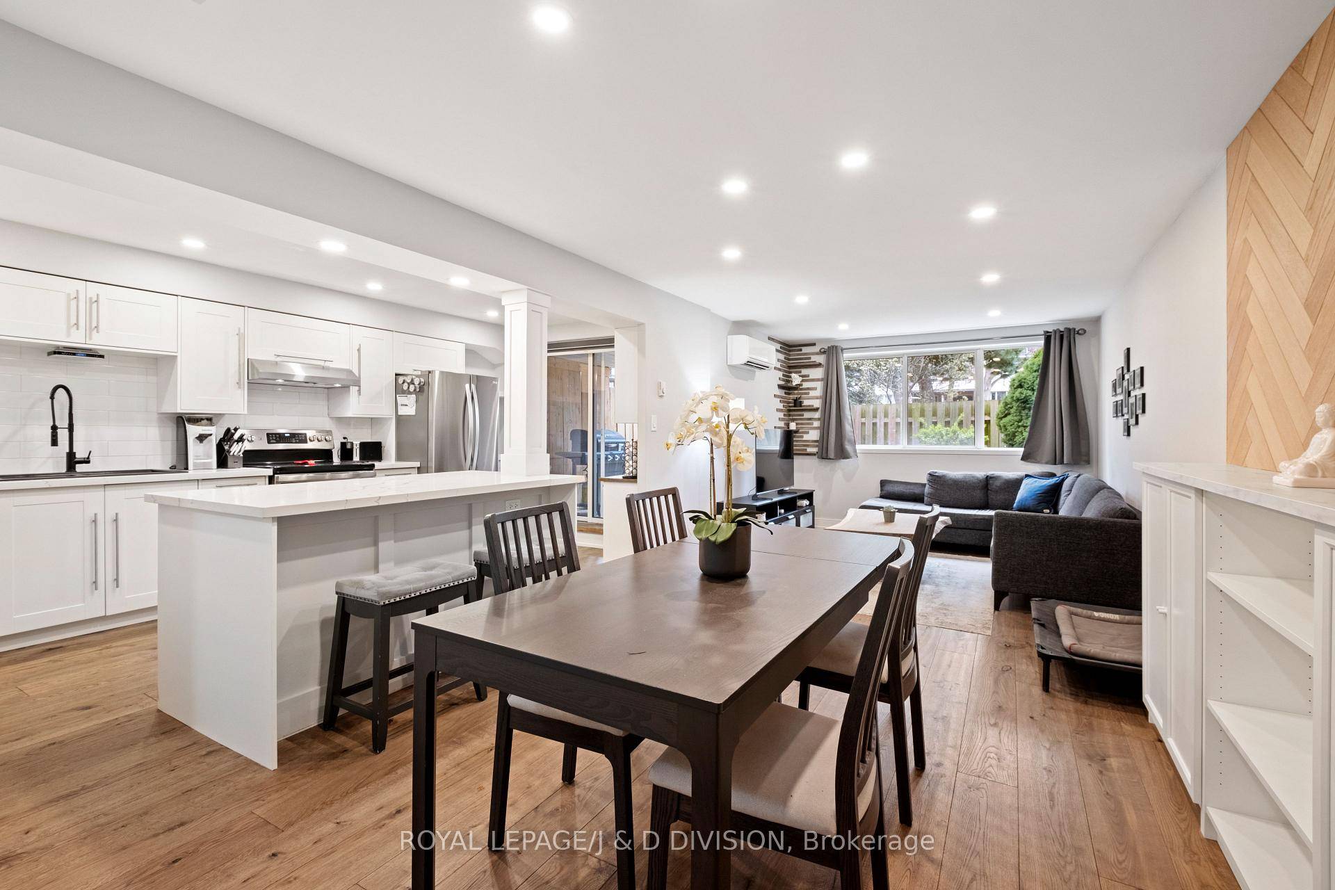 Discover this fully renovated 2 bedroom, 2 bathroom turn key townhome offering an ideal open plan, stunning finishes throughout, direct access to garage parking, fully fenced backyard backing onto a ...