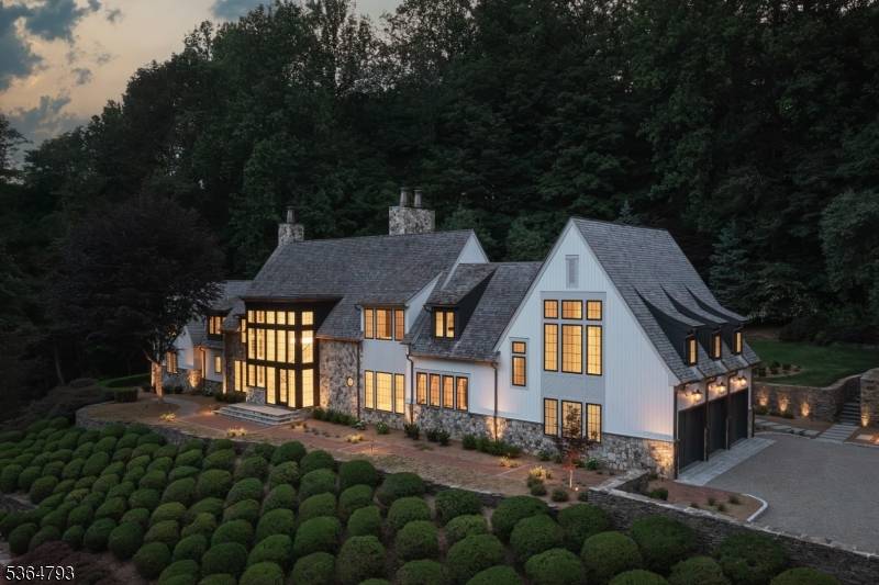 An unprecedented offering has come, representing new style and vision to historic Bernardsville Mountain.