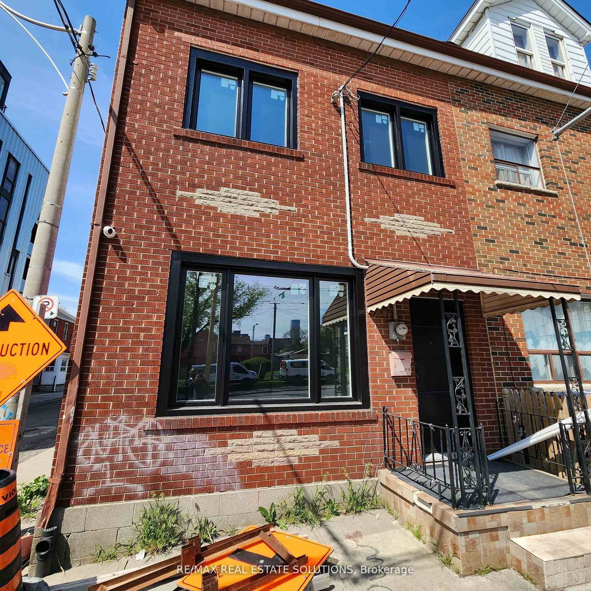 A unique opportunity awaits at 206 Bathurst St, offering a spacious 2 bed den, 1 bath apartment in the heart of the Queen West neighborhood, available for September 1.