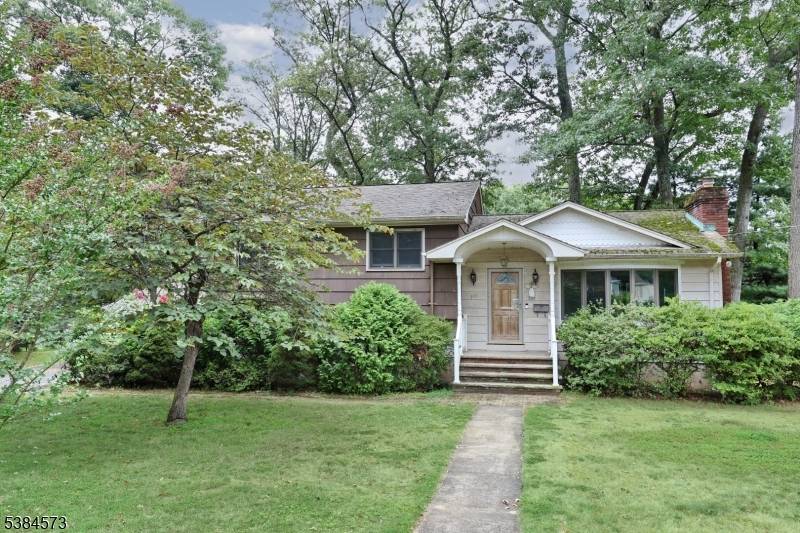 Opportunity Knocks in Wyckoff !