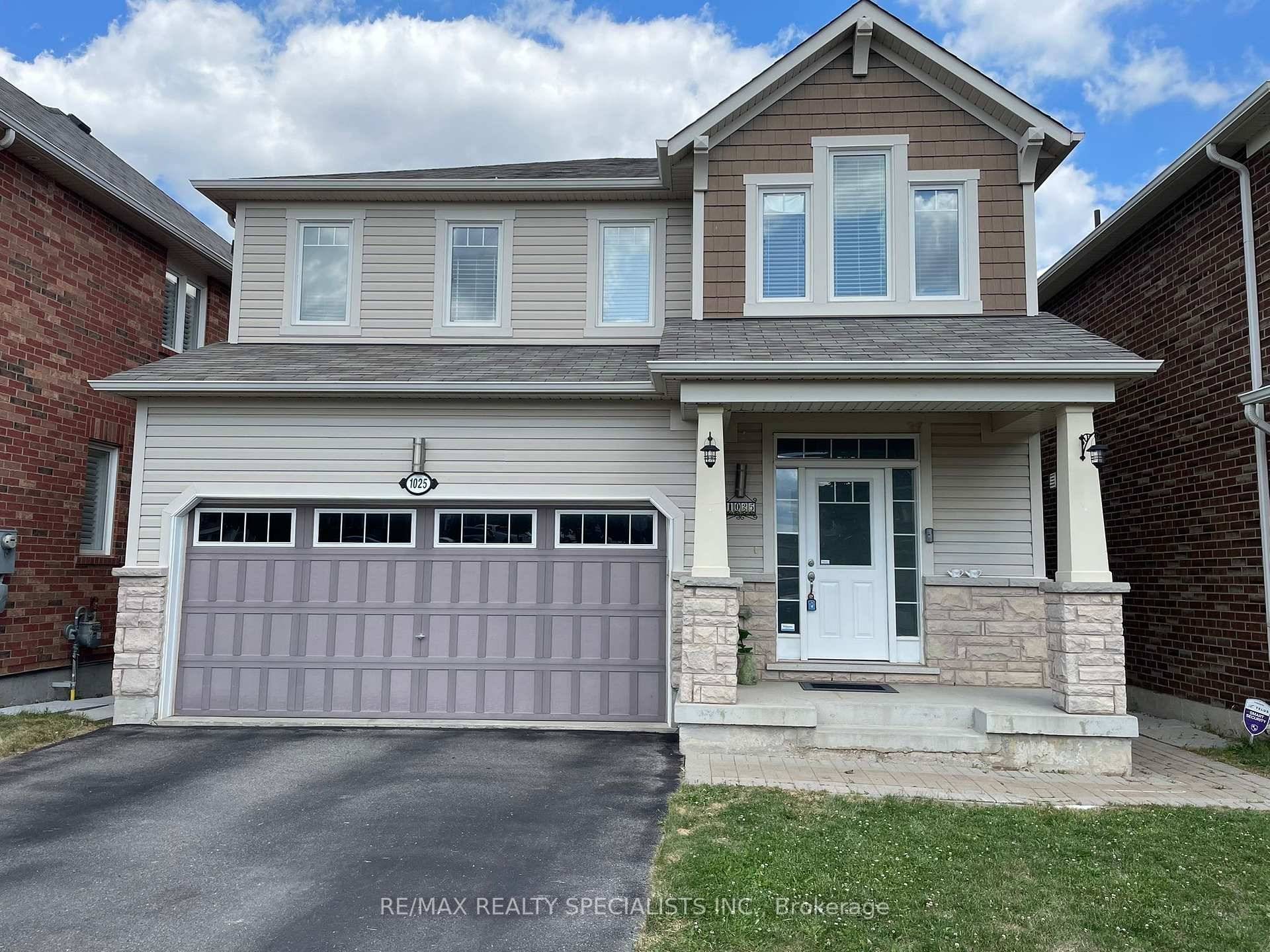 Stunning Detached With Upgrades Of A Model Home !