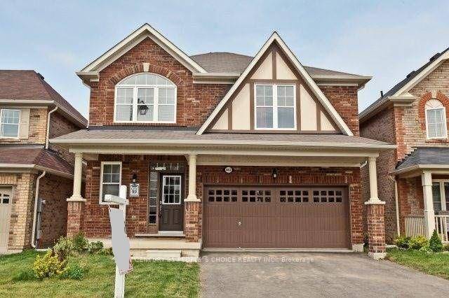 Stunning detached home Welcome to this bright and spacious upper level home in the heart ofHarrison Community Milton.