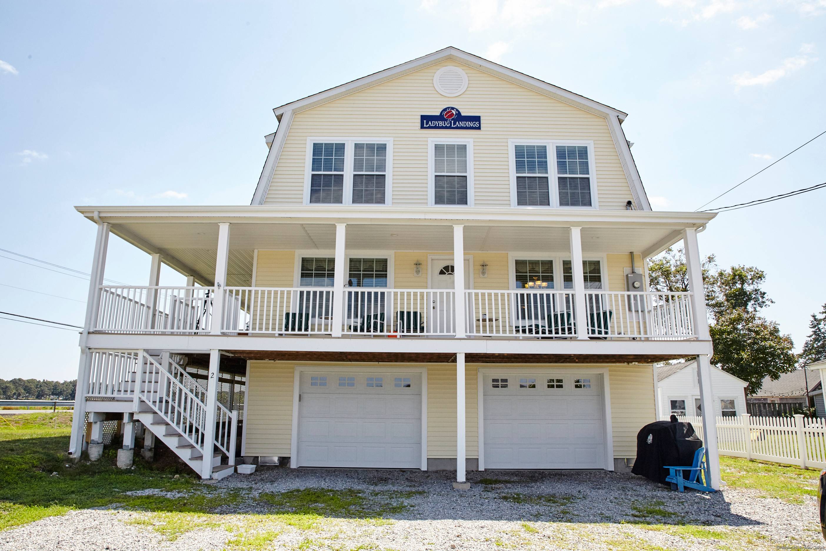 Looking for that perfect seaside beach house for the family vacation this summer ?