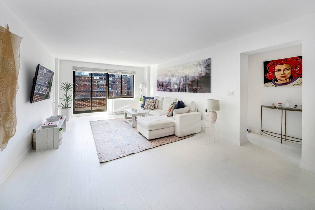 Presenting an oversized, beautifully renovated two bedroom apartment featuring a private terrace with stunning Northern exposure with open city views from the twelfth floor.