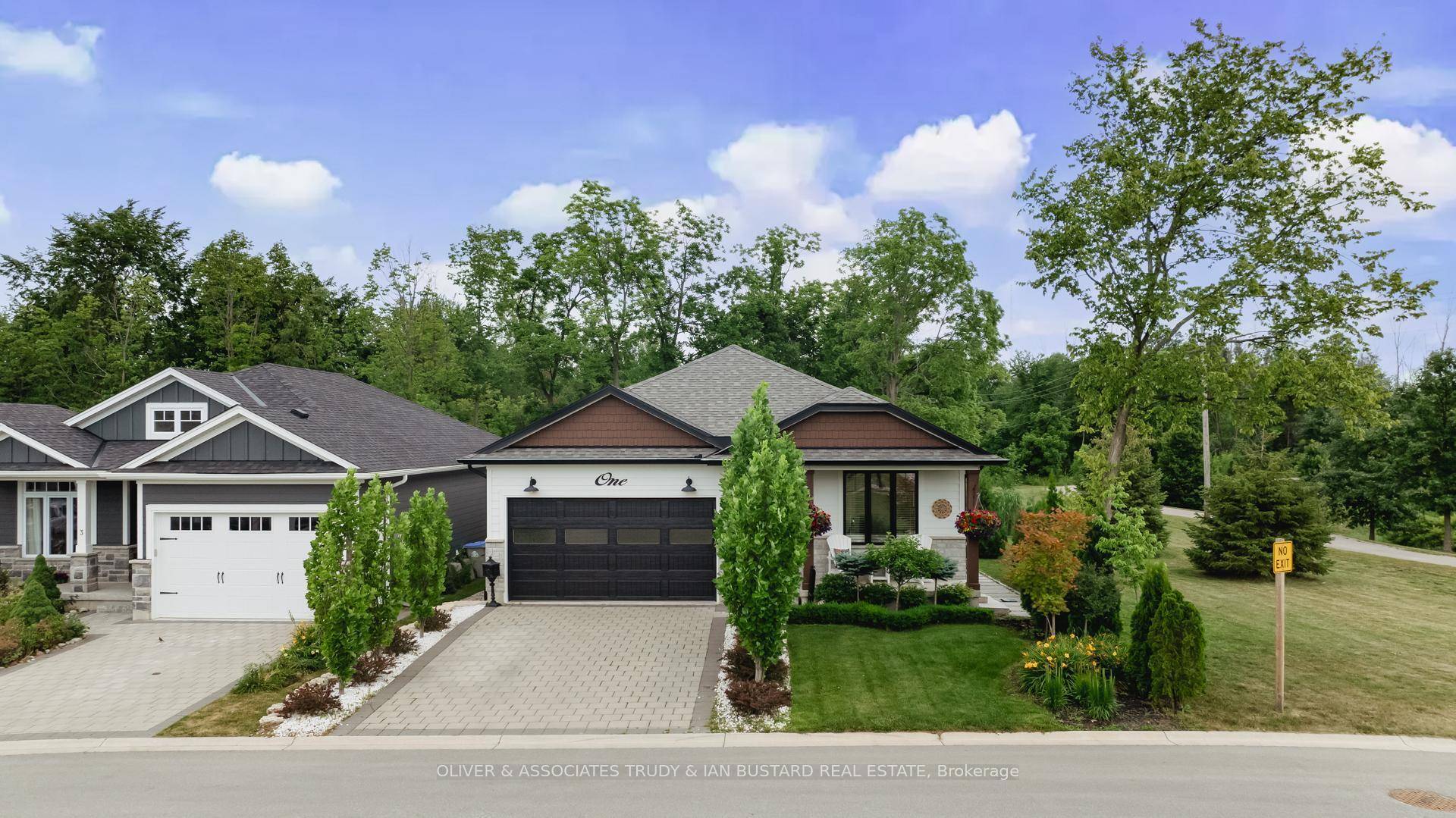 Immaculate Former Show Home in Creek Side Place 200K in Upgrades !