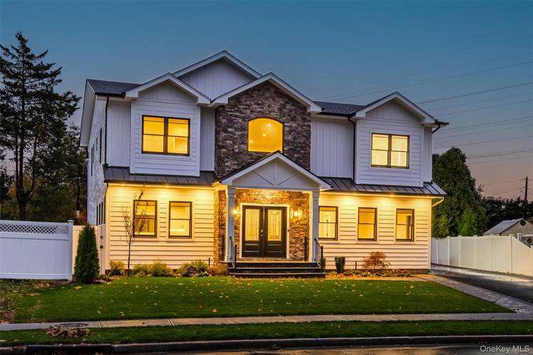 Brand New Luxury Construction Modern Elegance amp ; Premium Craftsmanship Experience true luxury in this stunning 5 bed, 3.