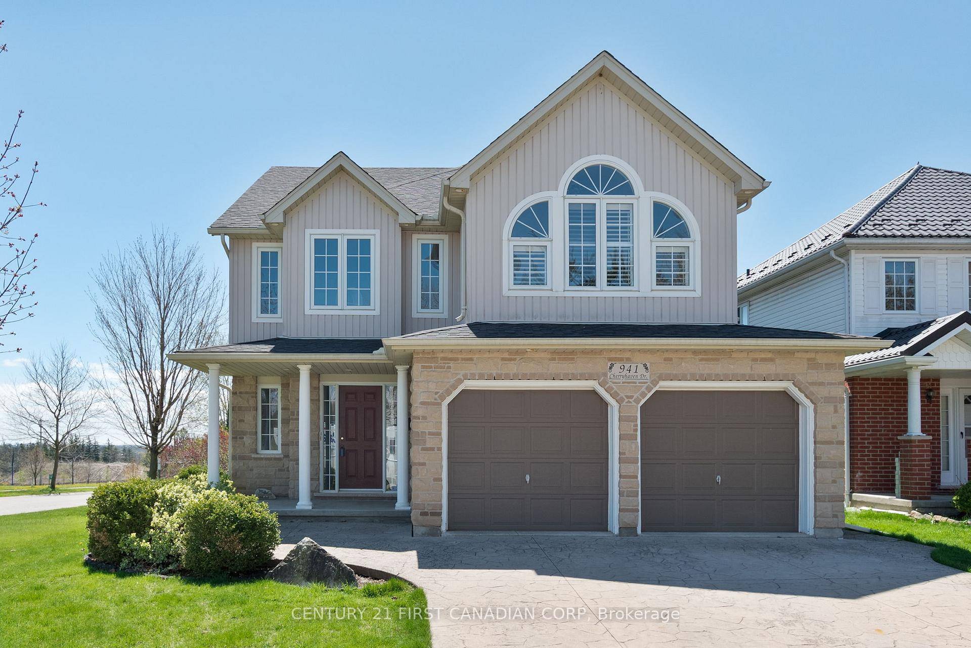 Welcome home to this beautiful 2 Storey Family Home in Highly Sought After Byron Located in the top rated Byron Somerset Public School district.