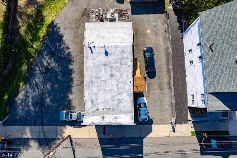 142 146 Division Ave Discover an exceptional investment opportunity at 142 Division Ave, Garfield.