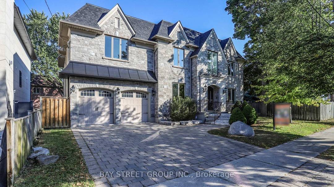 Absolute Elegant Luxury In Willowdale A True Masterpiece !