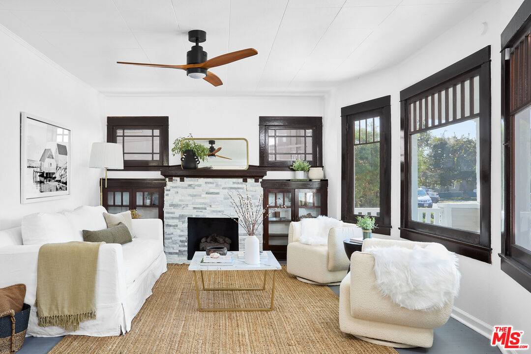 3656   Jasmine Ave 4.0 LA