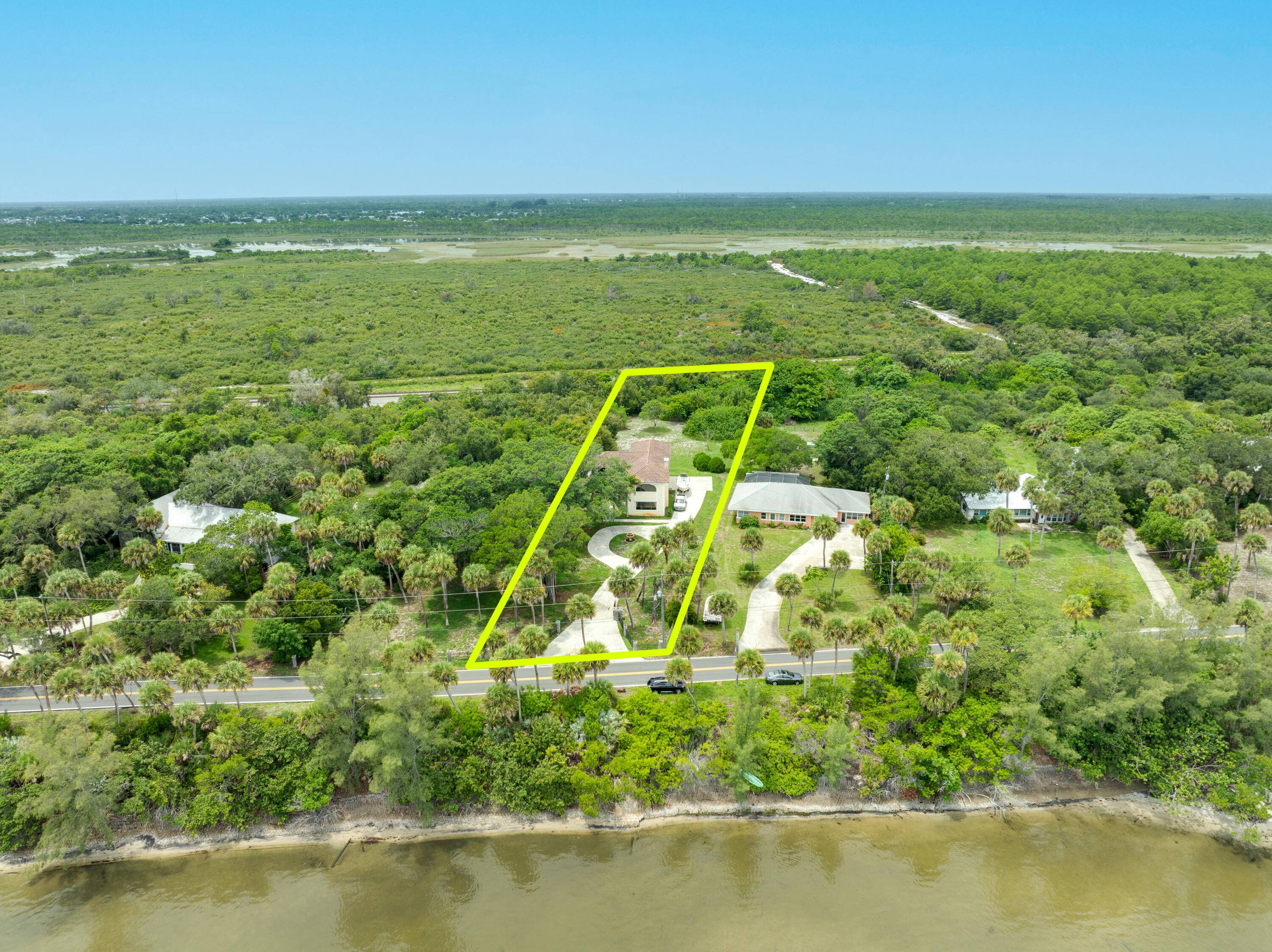 Large 3 bedroom, 2 full bath and 2 half bath home with unparalleled views of the river on almost 2 acres.