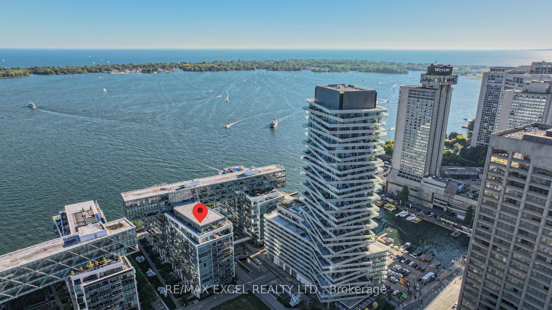 Welcome to luxury living at the iconic Pier 27, a rare waterfront townhouse offering over 2, 310 sq.