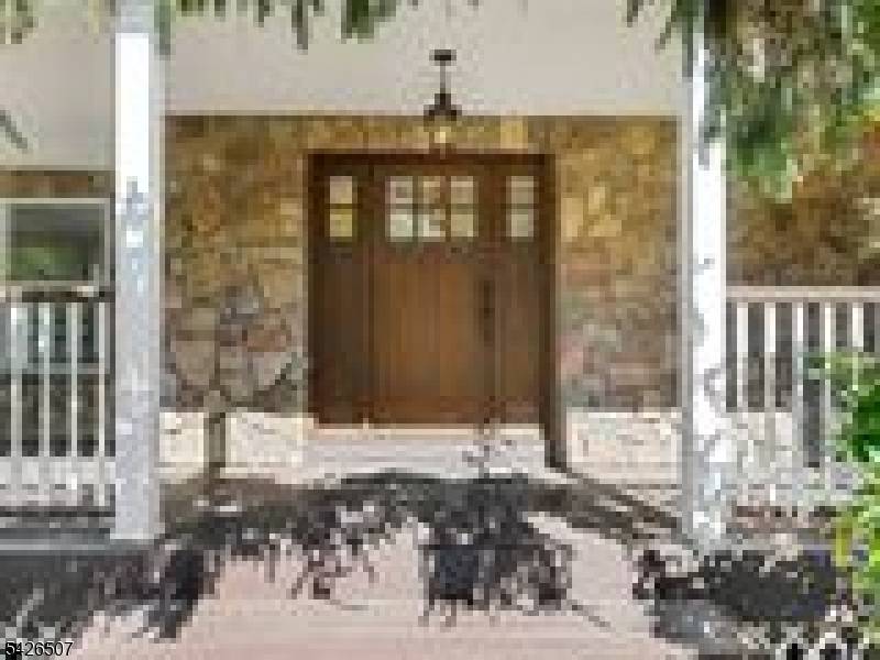 COMING SOON... FIRST TIME EVER ON THE MARKET !