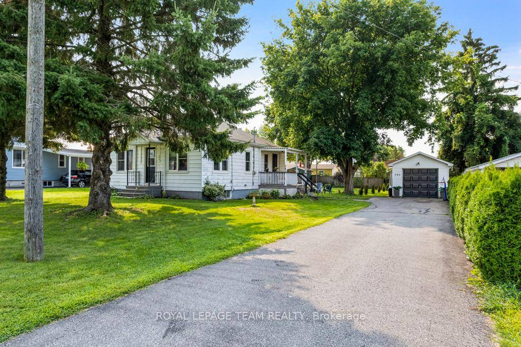Charming 2 Bedroom Home on a Spacious Lot with Detached GarageWelcome to this beautifully updated 2 bedroom home, perfect for first time buyers, downsizers, or investors alike.