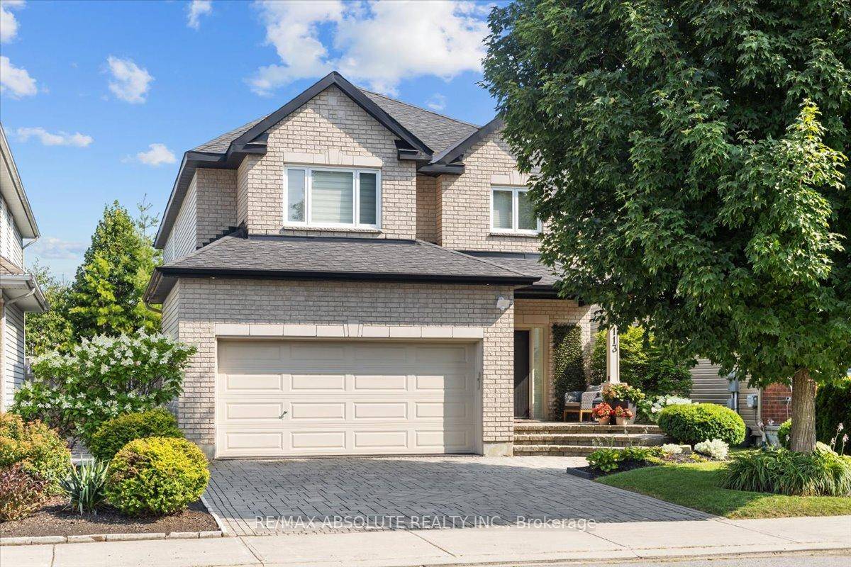 NO rear neighbors ! A home like this is HARD to find !