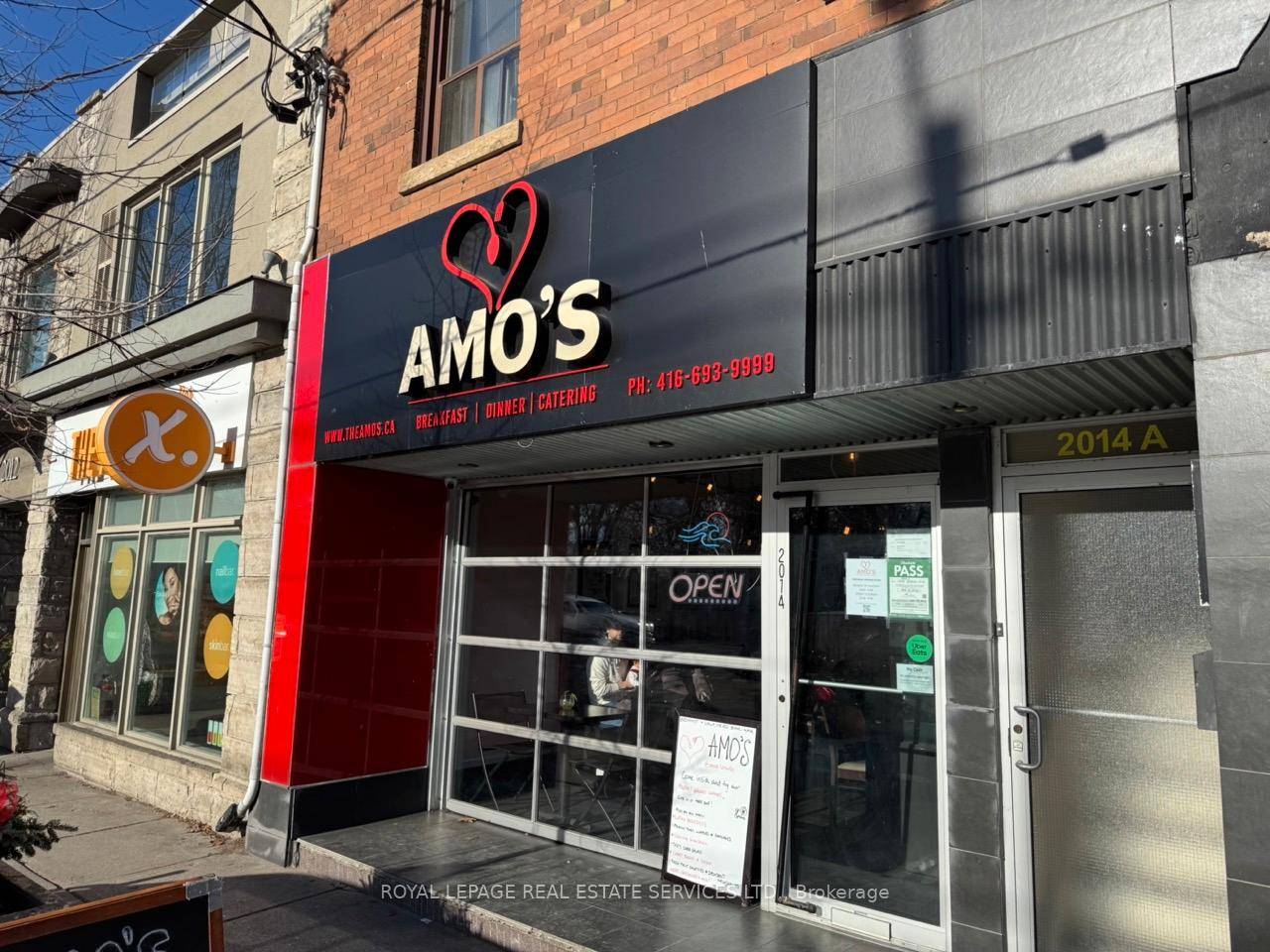 Welcome to an extraordinary opportunity in The Beaches to open your own restaurant in an extremely manageable 900 square foot setup.