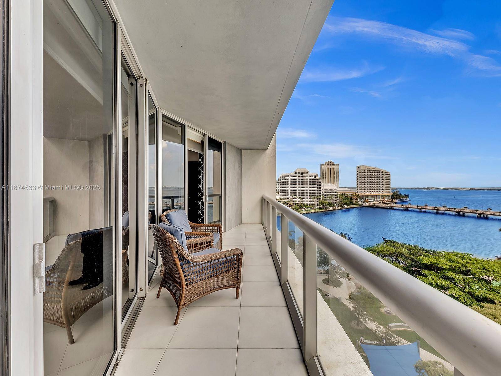 Icon Brickell's Tower 2 !