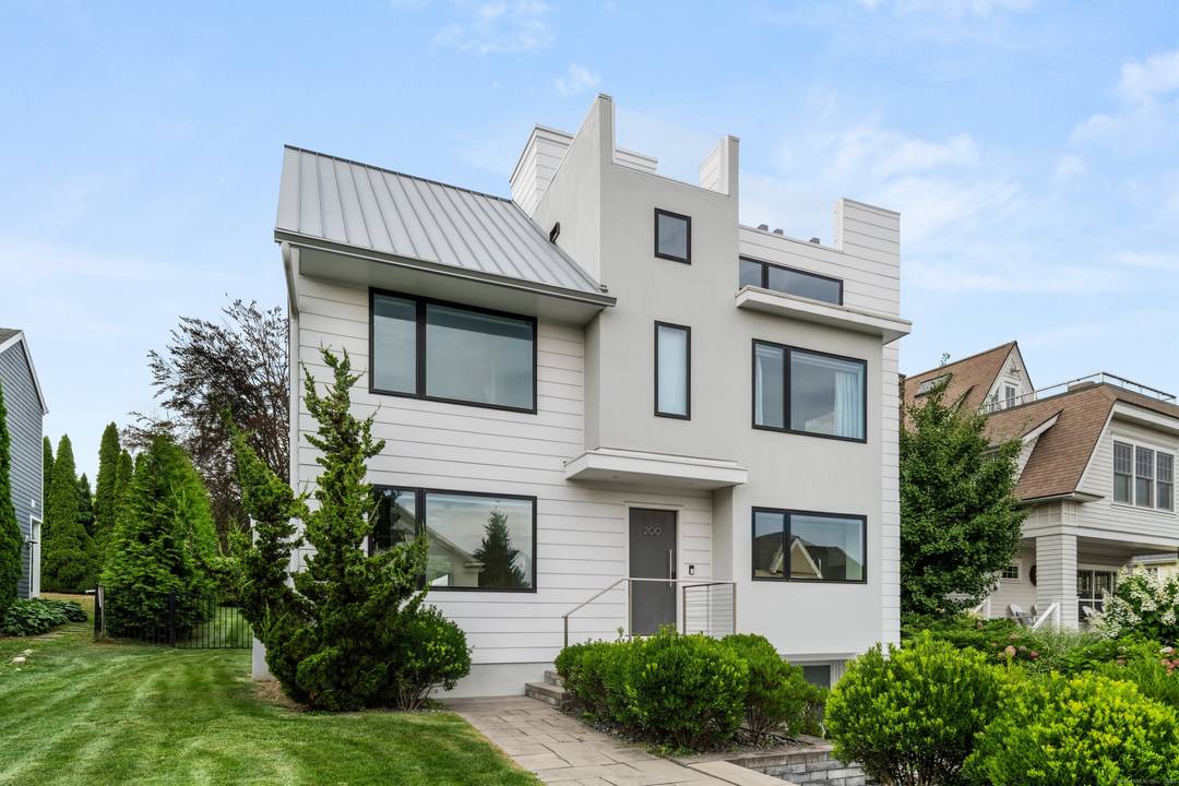 Compo Beach, Westport now available as a full year rental.
