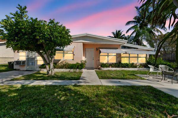 This charming home in the heart of Stuart is full of character and sure to impress !